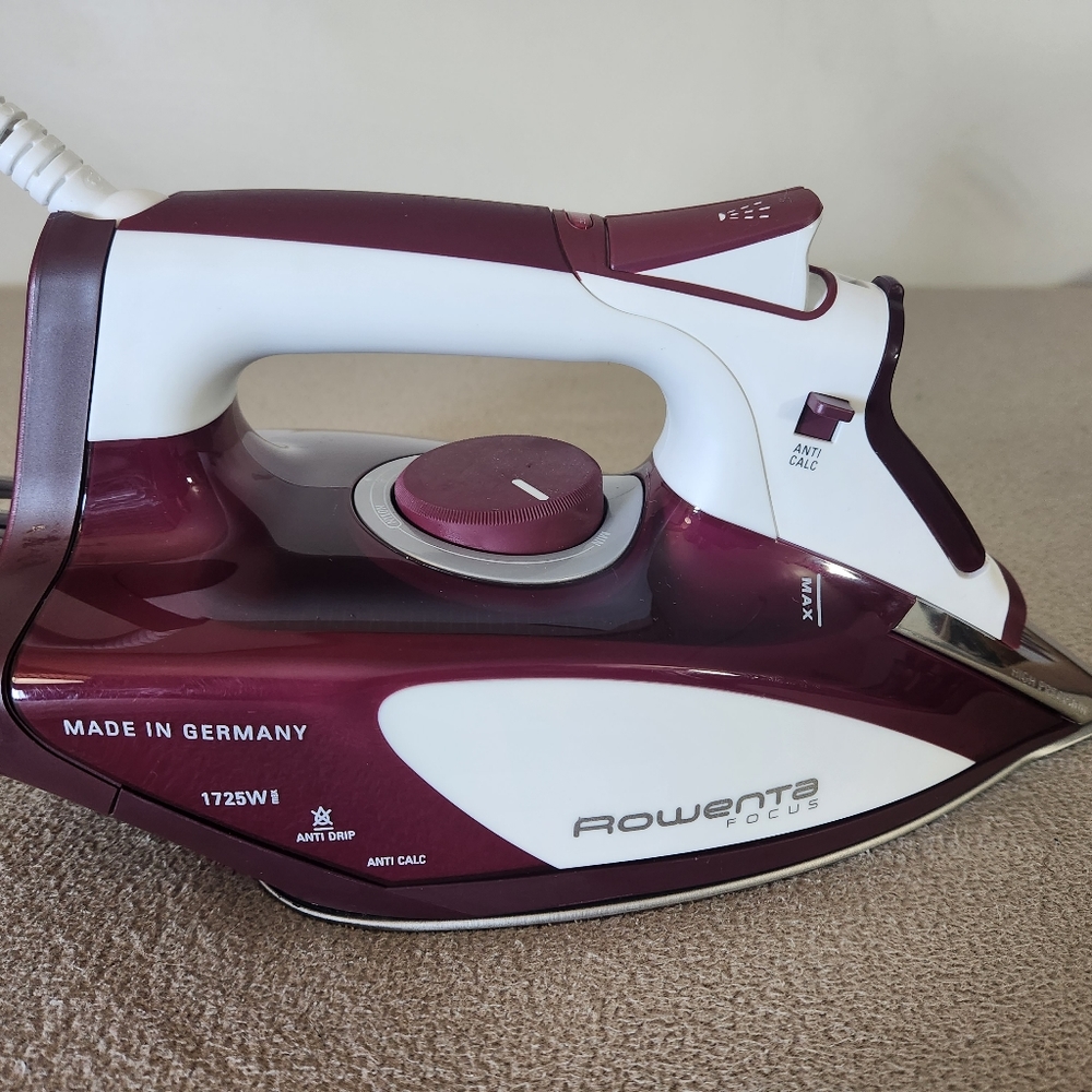 Rowenta Focus Iron DW5182